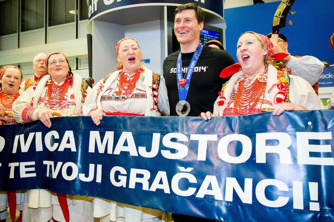 Kostelić po vrnitvi iz Sočija, kjer je osvojil srebrno olimpijsko medaljo v kombinaciji. | Foto: Vid Ponikvar