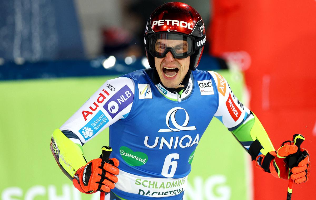 Žan Kranjec Schladming 2025 | Žan Kranjec je na nočnem veleslalomskem spektaklu v Schladmingu osvojil 7. mesto.  | Foto Reuters