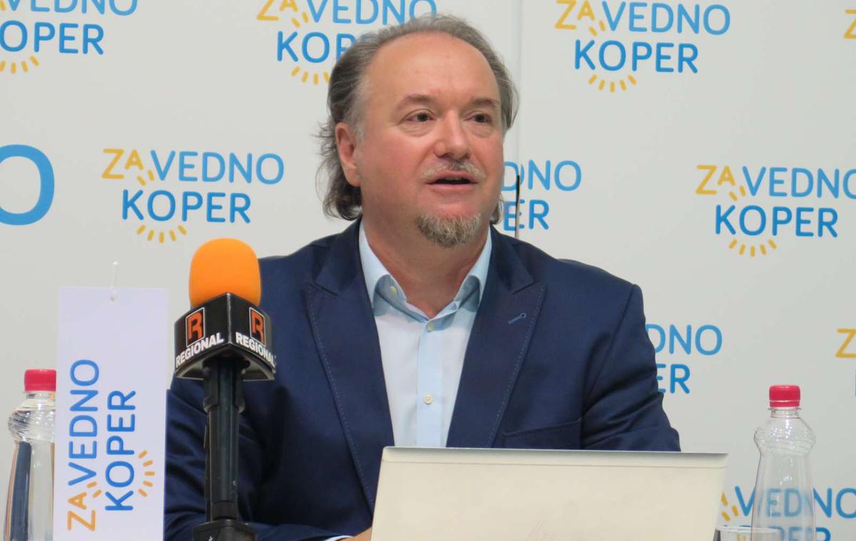 Patrik Greblo | Županski kandidat Patrik Greblo in kandidati z liste Zavedno Koper so trdili, da jim je bila s sklepi občinske volilne komisije in zatem s sodbami upravnega sodišča neupravičeno kršena pasivna volilna pravica in da v postopku potrjevanja kandidatur niso ravnali v nasprotju z zakoni. | Foto STA