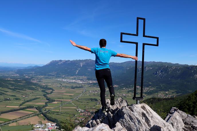 hribi Gradiška Tura | V naslednjih vrsticah vam v grobem opišemo najlepše poti na razglednike nad Vipavsko dolino. | Foto Matej Podgoršek