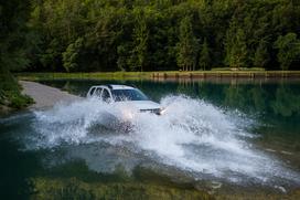 Dacia duster in oskrbnik gorske koče