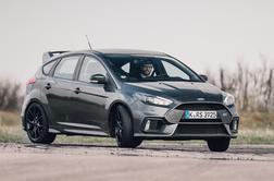 Ford focus RS – kako so spet naredili avtomobil, ki voznika nasmehne in osreči