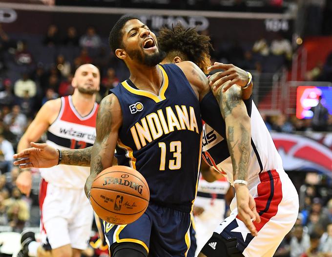 Paul George si je zaradi jezikanja prislužil denarno kazen. | Foto: Reuters