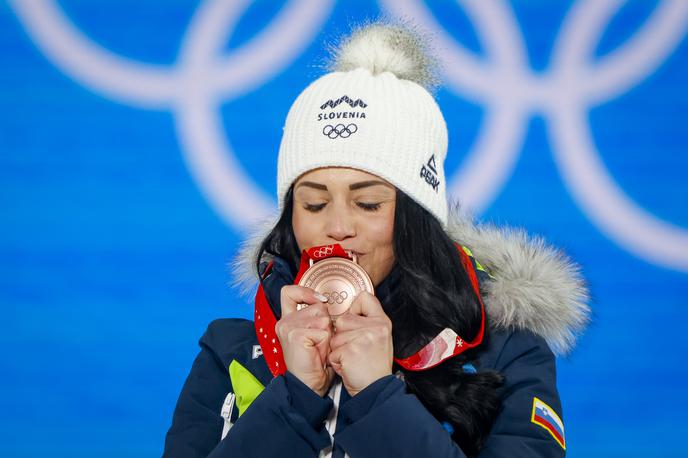 Gloria Kotnik | Gloria Kotnik je v Secret Gardnu pripravila pravo olimpijsko senzacijo. Do danes ni bila nikoli uvrščena višje kot na 4. mesto, danes pa je osvojila olimpijski bron.  | Foto Anže Malovrh/STA