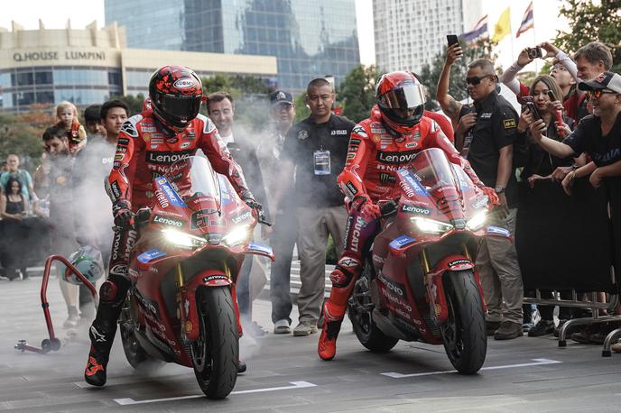 Francesco Bagnaia Marc Marquez | Francesco Bagnaia in Marc Marquez sta glavna in morda celo edina favorita za naslov prvaka motoGP v sezoni 2025. | Foto Reuters