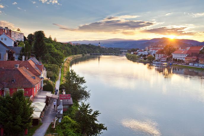 Maribor | V Mariboru se bodo za župana odločali med 18 kandidati. | Foto Jošt Gantar (www.slovenia.info)