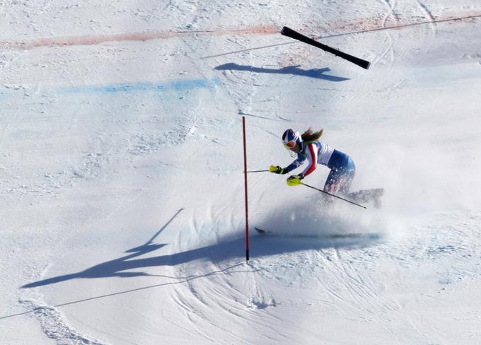 Kar nekaj padcev - tudi na olimpijskih igrah 2006 in 2010 - se je, na srečo, končalo brez poškodb. | Foto: Getty Images