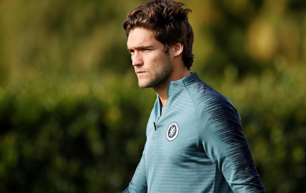 Marcos Alonso | Marcos Alonso ostaja zvest londonskemu prvoligašu. | Foto Reuters