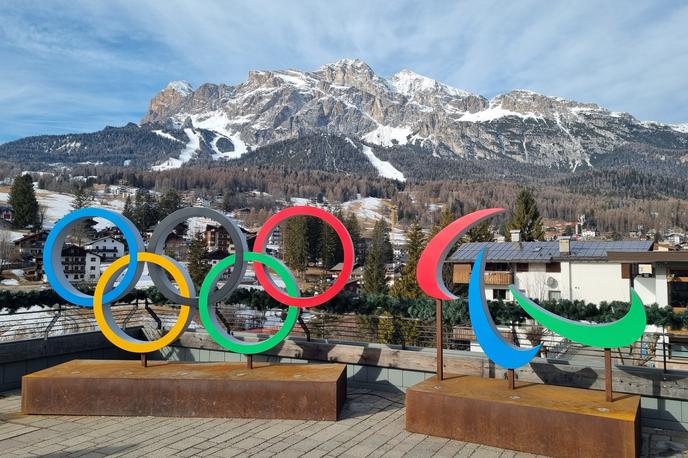 Cortina d'Ampezzo, olimpijske igre | OKS si zato prizadeva, da bi slovenska hiša 2026 zaživela tudi na zimskih olimpijskih igrah. Slovenska hiša bi bila v središču Dolomitov Cortini d'Ampezzo. | Foto Jernej Šmajdek/STA