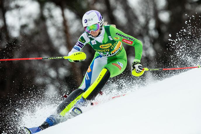 Ana Bucik | Ana Bucik: v novo sezono najverjetneje z novim trenerjem. | Foto Matic Ritonja/Sportida