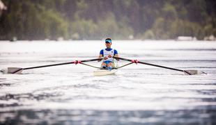 Od štirih slovenskih čolnov v finale le Hrvat v enojcu