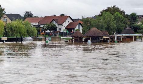 Sever Hrvaške v boju z naraslo Dravo