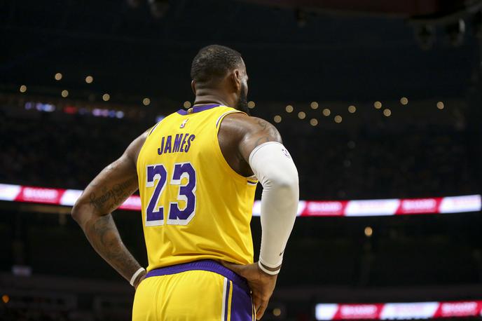 LeBron James | LeBron James je prvič v karieri ostal brez končnice v ligi NBA. | Foto Reuters