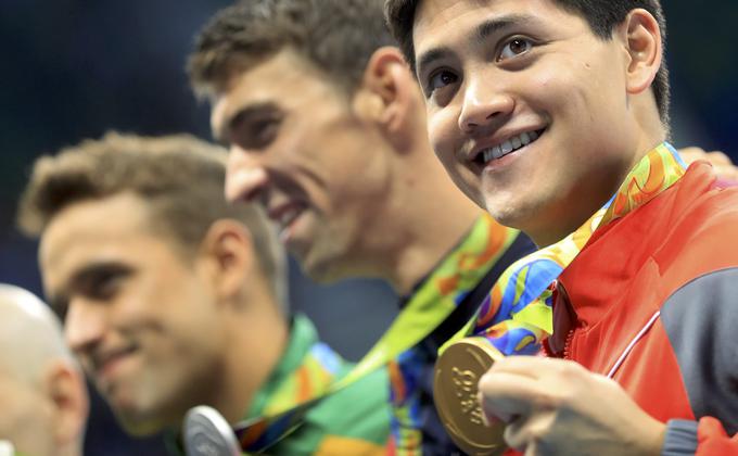 Joseph Schooling (Singapur) - olimpijski rekord, 100 metrov delfin, 50,39. | Foto: Reuters