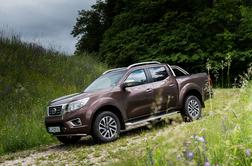 Nissan navara 2.3 dCi 4x4: Še vedno najprej čez drn in strn