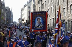 V Edinburghu oranževci proti neodvisnosti Škotske