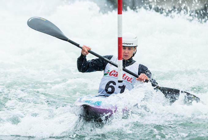 Urška Kragelj kot edina dama v kajakaško-kanuistični odpravi. | Foto: 