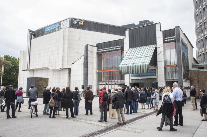 Ko delavci na gradbišču Cankarjevega doma niso dobivali plač, Zemljarič ni čakal na "socialni dialog". To je ena od zgodb, ki opisuje Zemljaričevo sposobnost reševanja težav. | Foto: Matej Leskovšek