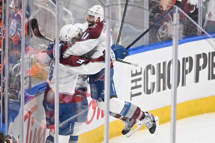 Colorado Avalanche | Hokejisti Colorada so le še zmago oddaljeni od velikega finala. | Foto Reuters