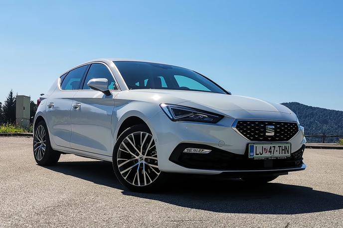 Seat leon | Leon je prevzel oblikovne gene tarraca, kljub temu je na cesti bistveno bolj vpadljiv kot golf. | Foto Gašper Pirman