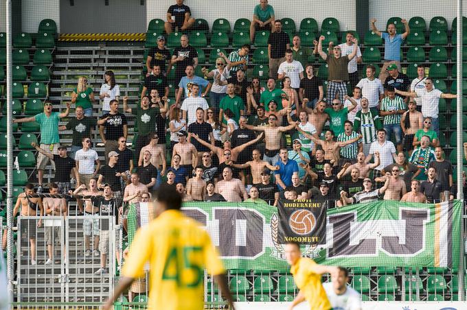 Olimpija je imela prvič opravka s slovaškim tekmecem leta 2013. V Ljubljani si je proti Žilini priigrala prednost s 3:1, ki jo je na povratni tekmi poskušala ohraniti s pomočjo bučne podpore velikega števila navijačev, ki so se odpravili na Slovaško. | Foto: Saša Pahić Szabo/alesfevzer.com