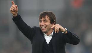 Antonio Conte po rekordu in naslovu prvaka prejel še nagrado