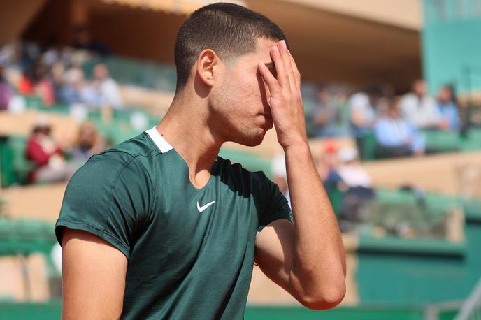 Carlos Alcaraz | Carlos Alcaraz je izpadel v drugem krogu turnirja serije masters v Monte Carlu. | Foto Reuters