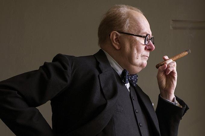 Gary Oldman kot Winston Churchill | Foto: IMDb