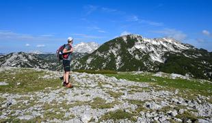 Velika Zelenica, manj obljuden razglednik nad Robanovim kotom #video