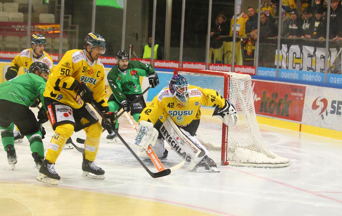 Vienna Capitals : HK Olimpija | Olimpija je na Dunaju zmagala s kar 6:1. | Foto Leo Vymlatil