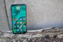 Huawei P40 lite, pametni telefon