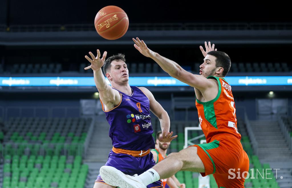 Cedevita Olimpija : Helios Suns