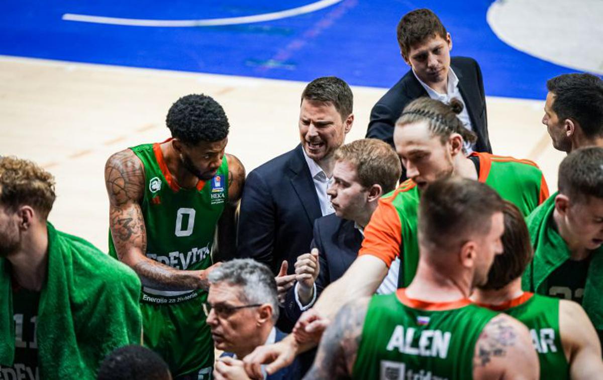 Cedevita Olimpija | Aleksander Šaškov veliko minut v minuli sezoni ni dobil. | Foto ABA liga