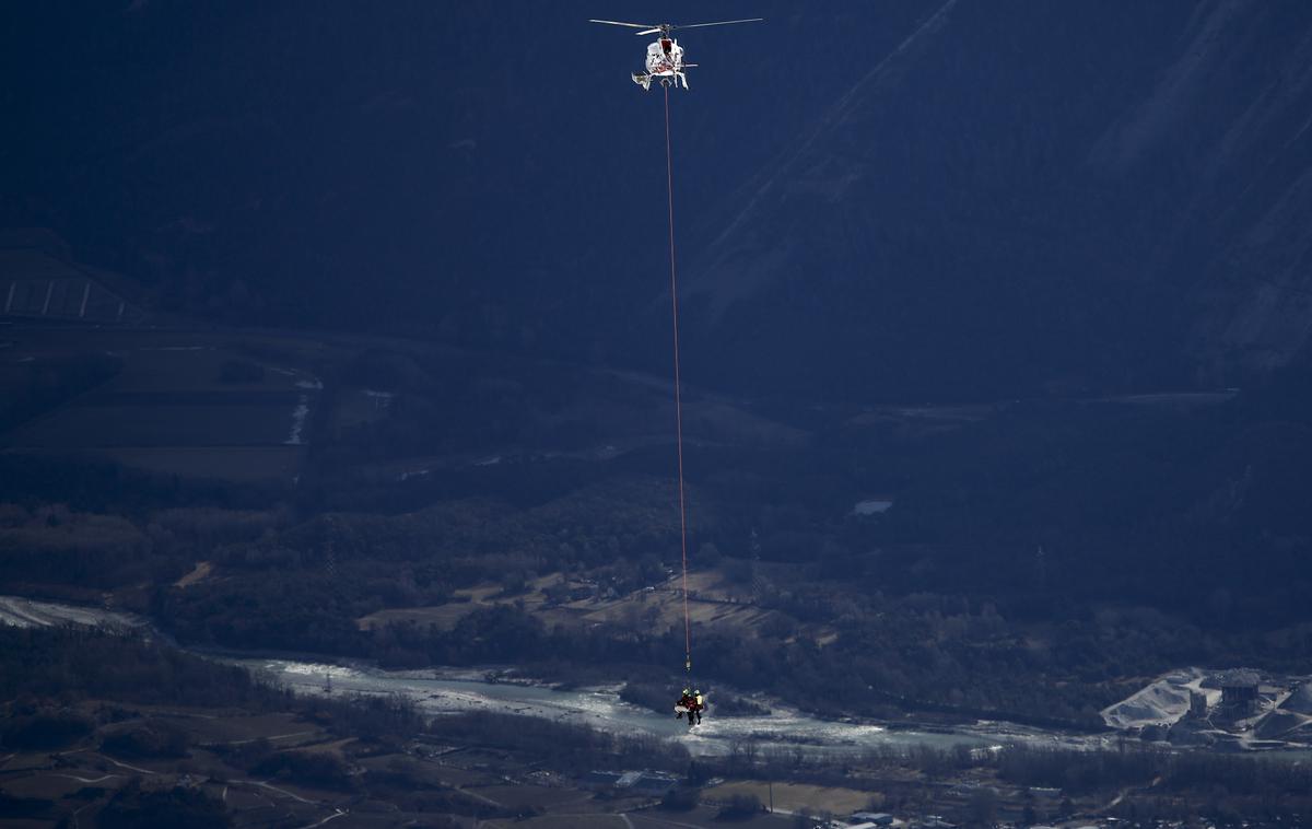 Nils Alphand | Nilsa Alphanda so po padcu s helikopterjem prepeljali v bolnišnico, kjer bo ostal na opazovanju, a naj ne bi bil resneje poškodovan. | Foto Guliverimage