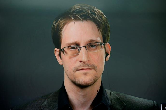 Edward Snowden | Ameriški žvižgač Edward Snowden in njegova žena sta v Rusiji zaprosila za rusko državljanstvo. | Foto Reuters