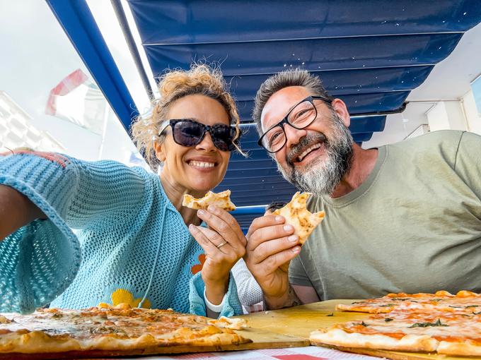 Zaupanje je v zvezi ključnega pomena. | Foto: Shutterstock