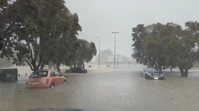 Nova Zelandija, poplave | Foto: Reuters