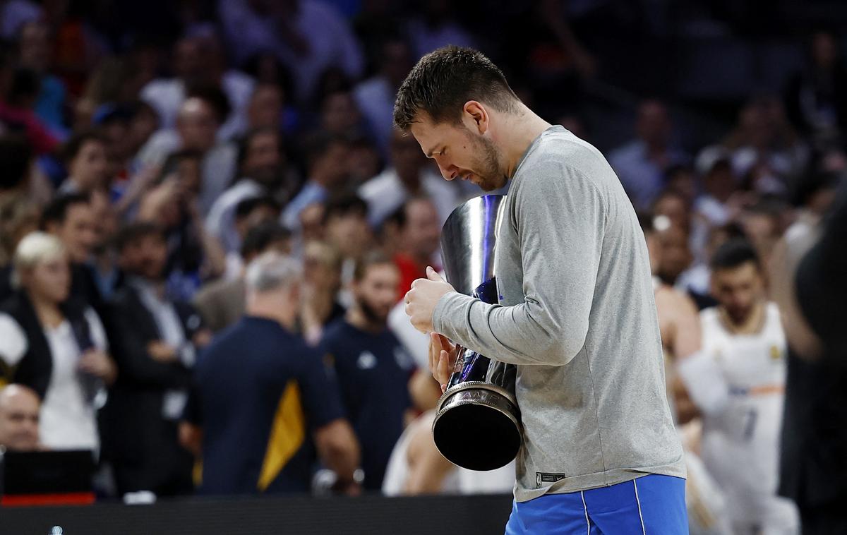 Luka Dončić Real Madrid Dallas Mavericks | Luka Dončić ima težave s poškodbo mečne mišice. | Foto Reuters