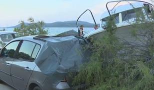 Šibenik: Z gliserjem zapeljal med kopalce na plaži