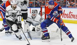 Edmonton vrnil udarec, Kopitar tokrat praznih rok #video