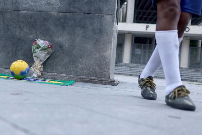 Prizor izpred stadiona Maracana. | Foto: Reuters