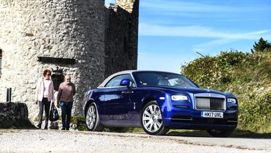 Rolls-Royce dawn: britanski kavalir za tiste z nekaj uporniške duše #foto #video