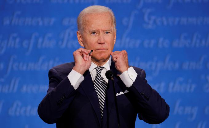 Demokratski predsedniški kandidat Joe Biden še ni povsem odločen, ali se bo udeležil drugega televizijskega soočenja s Trumpom, napovedanega za 15. oktober v Miamiju. | Foto: Reuters