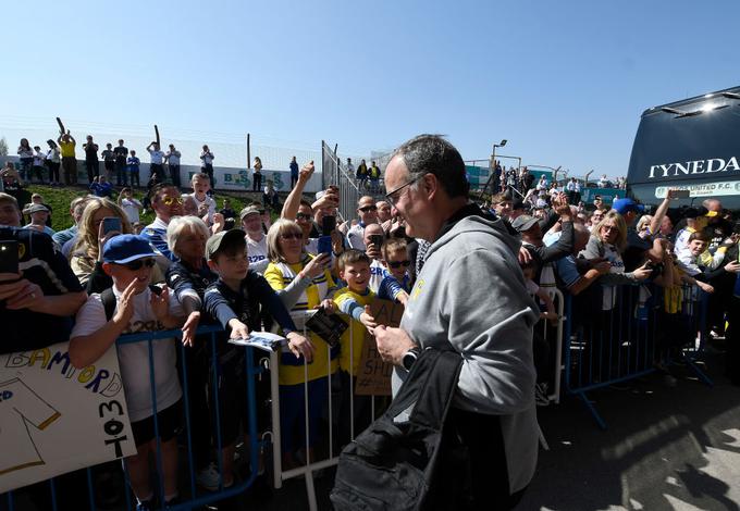 Navijači, mladi in starejši, ga obožujejo povsod, kjer se pojavi. | Foto: Getty Images