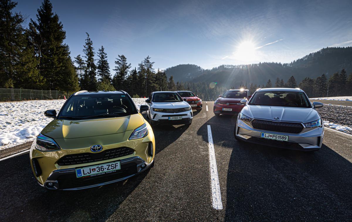 Slovenski avto leta Vransko | V finale izbora Slovenski avto leta 2022 so se uvrstili toyota yaris cross, škoda enyaq, opel mokka, volkswagen ID.4 in renault megane conquest. Vseh pet ponuja polno ali delno elektrificirane pogone, kar je prvič v tridesetletni zgodovini izbora. | Foto Uroš Modlic