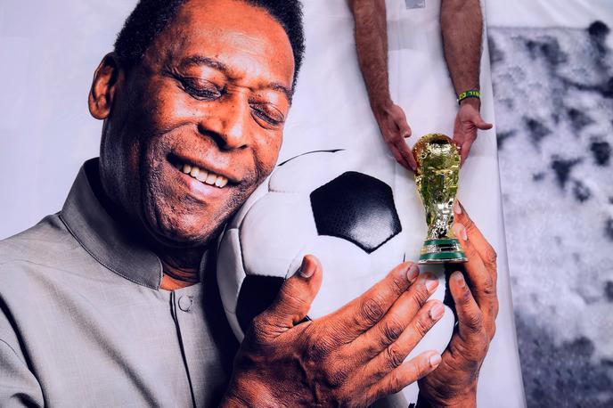 Pele | Hčerki legendarnega nogometaša Peleja zanikata poročanja, da je njun oče na smrtni postelji. | Foto Guliverimage