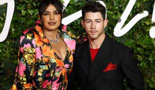 Nick Jonas in Priyanka Chopra sta postala starša