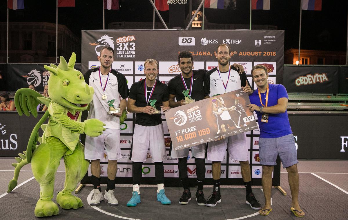 košarka 3 X 3 | Košarkarji Amsterdama so ugnali vso konkurenco. | Foto KZS