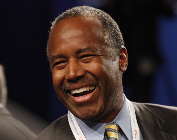 Ben Carson je bil poleg šerifa iz Wisconsina Davida A. Clarka mlajšega in igralke Stacey Dash najbolj opazen Trumpov temnopolti podpornik. | Foto: Reuters