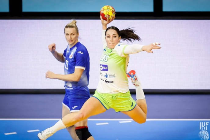 slovenska ženska rokometna reprezentanca, Maja Svetik | Maja Svetik je dosegla tri zadetke. | Foto IHF.com